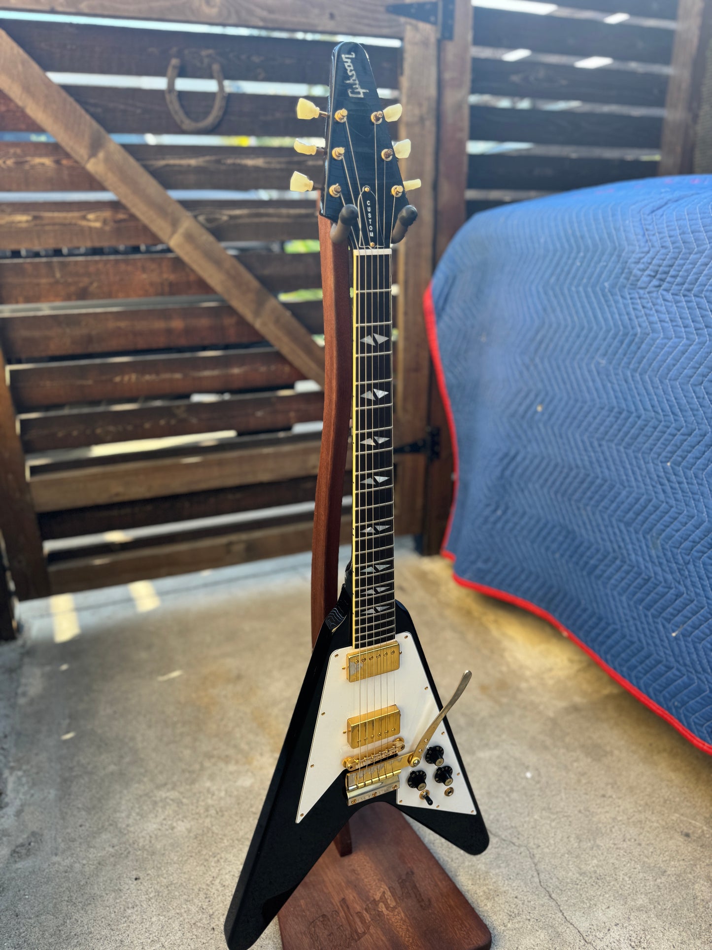 Gibson Custom Shop Jimi Hendrix 1969 Flying V Murphy Lab