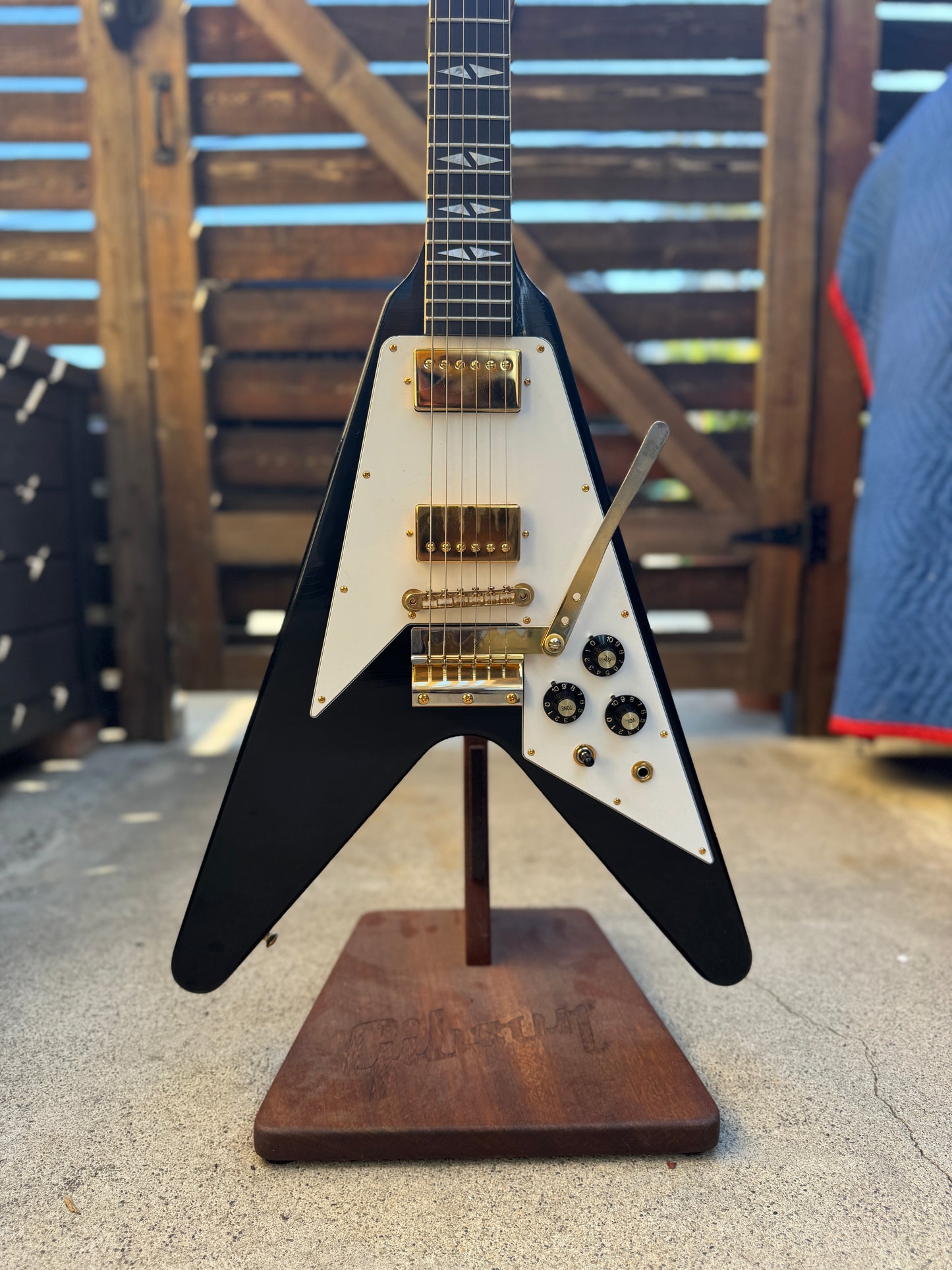 Gibson Custom Shop Jimi Hendrix 1969 Flying V Murphy Lab