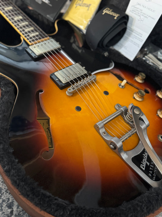 Gibson Memphis ES-335 Anchor Stud with Bigsby 2018 - Antique Vintage Sunburst VOS