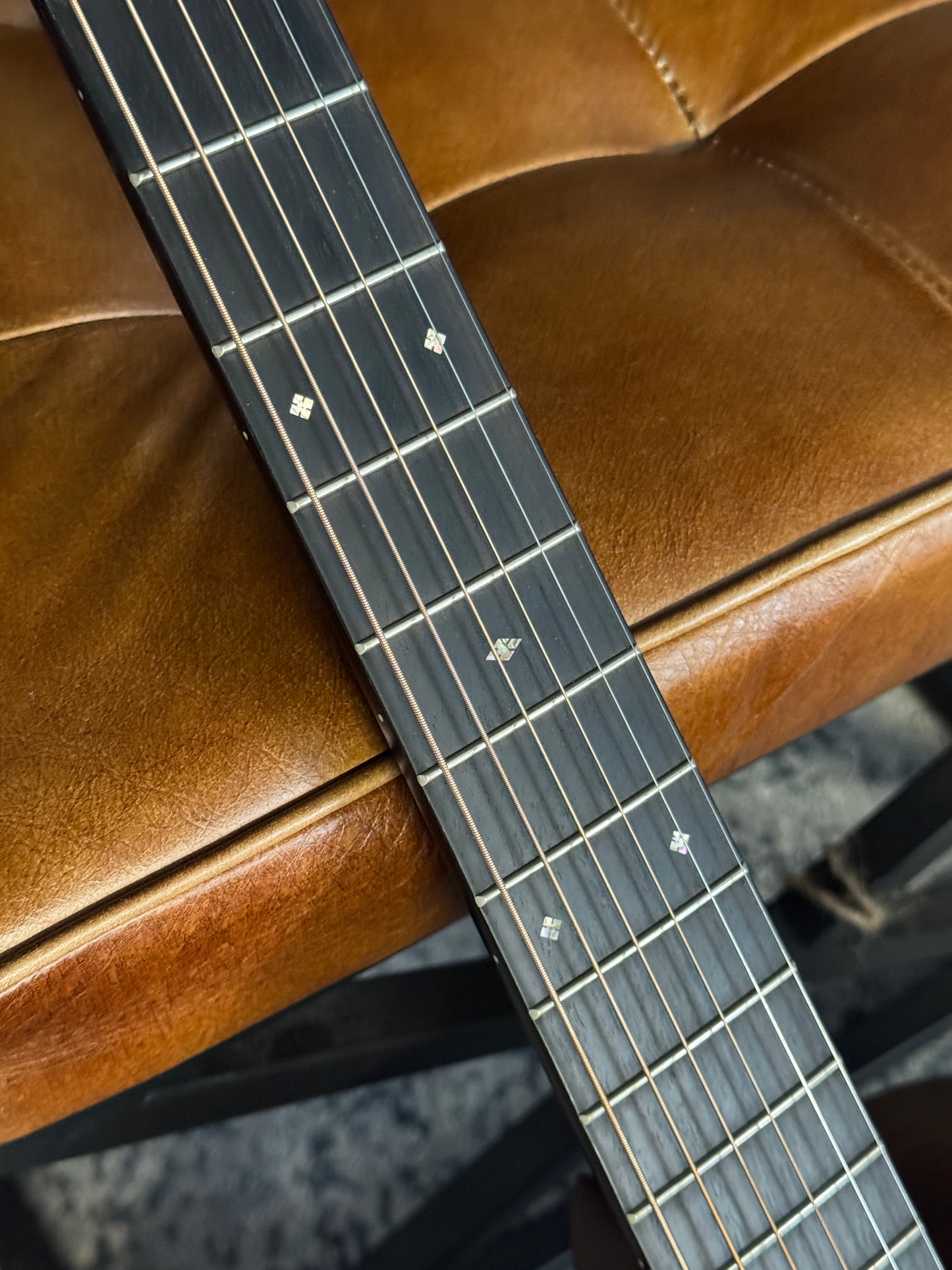 Martin 00E-15 Retro - Mahogany Burst