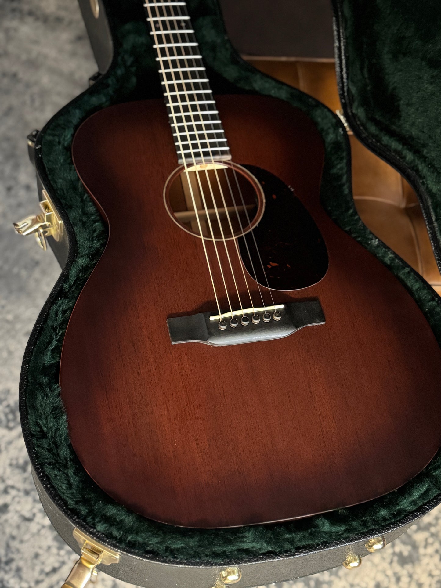 Martin 00E-15 Retro - Mahogany Burst