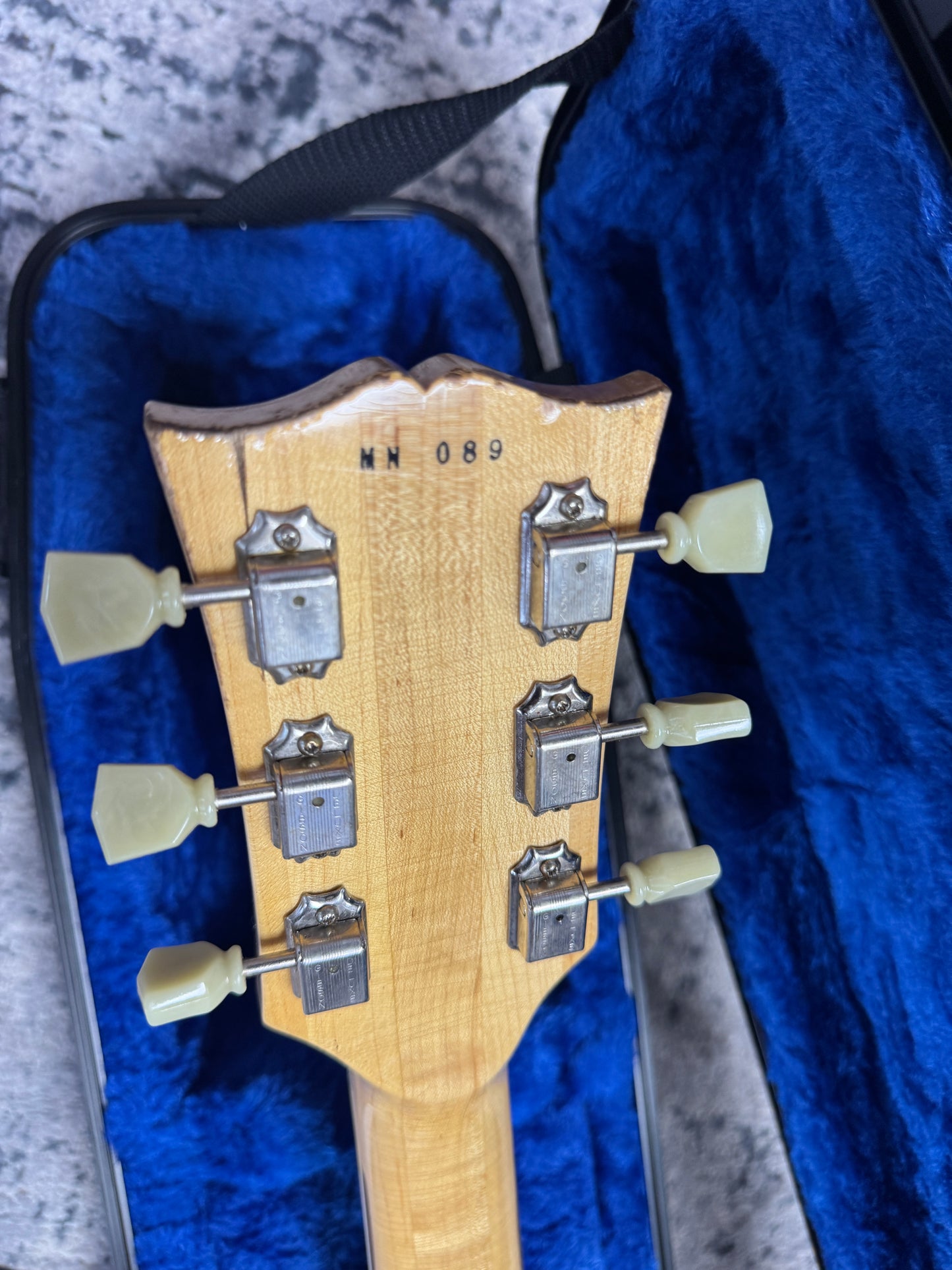 Gibson Custom Shop Limited Edition Mike Ness 1976 Les Paul Deluxe